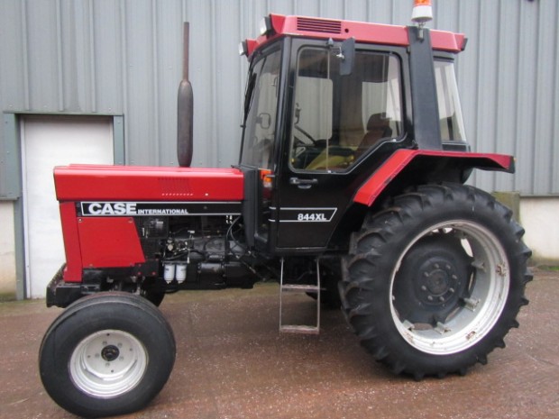 Case International 844XL