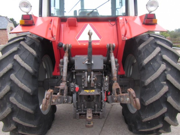 Massey Ferguson 2645
