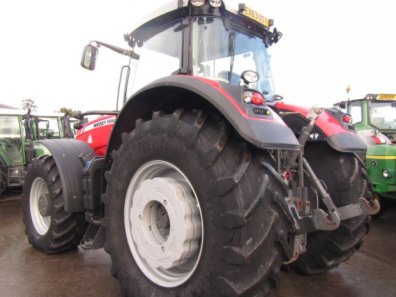 Massey Ferguson 8690