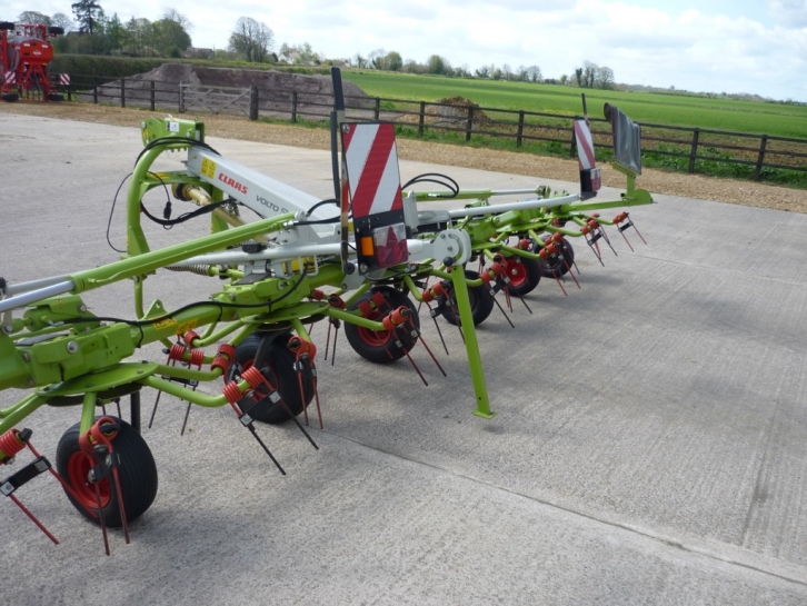 Claas Volto 900 8 rotor tedder