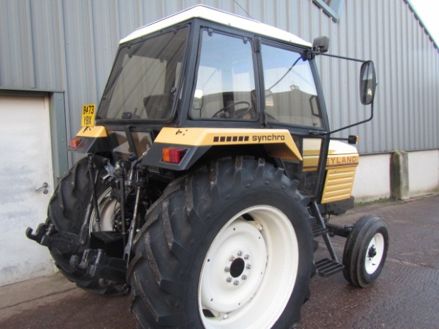 Leyland 802