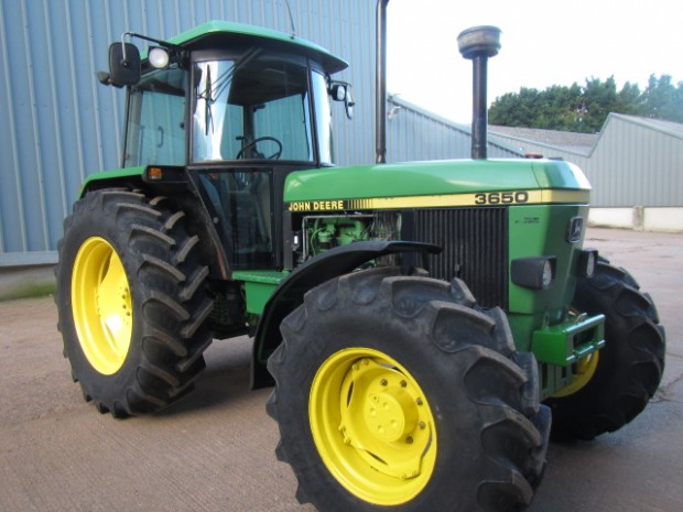 John Deere 3650