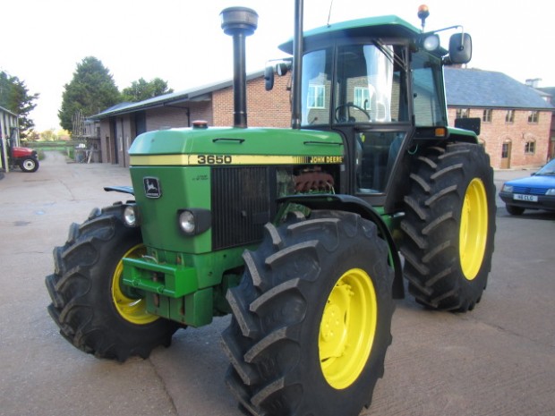 John Deere 3650