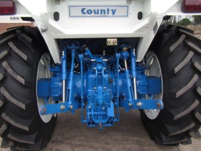 County TW 1184 long wheel base