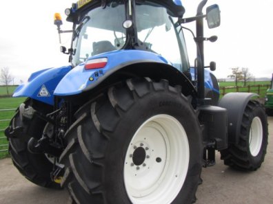 New Holland T7.200