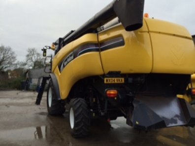New Holland CX720