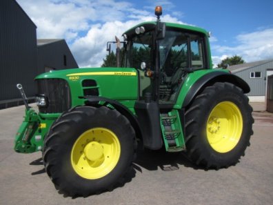 John Deere 6930