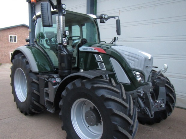 Fendt 724 Profi-Plus