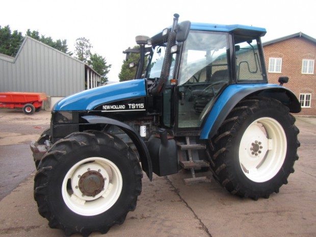 New Holland TS115