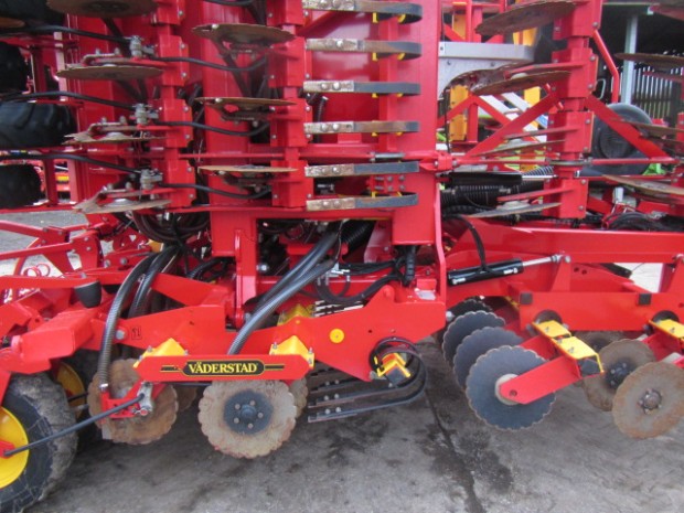 Vaderstad Rapid A 600S drill