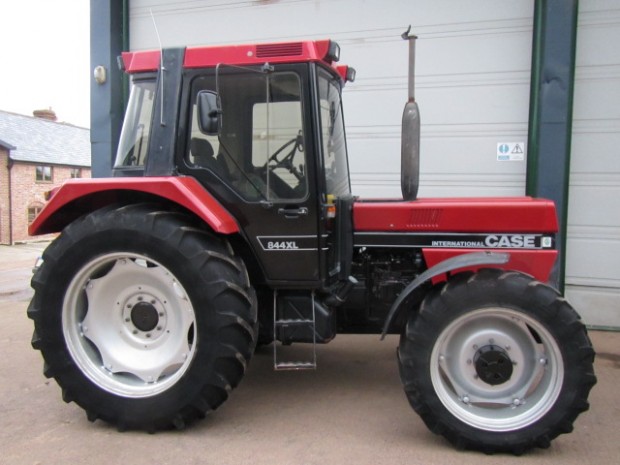 Case 844XL
