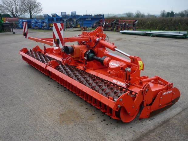 Kuhn HR 5004 power harrow