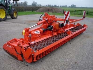 Kuhn HR 5004 power harrow