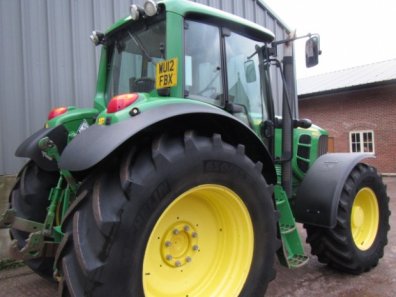 John Deere 6930