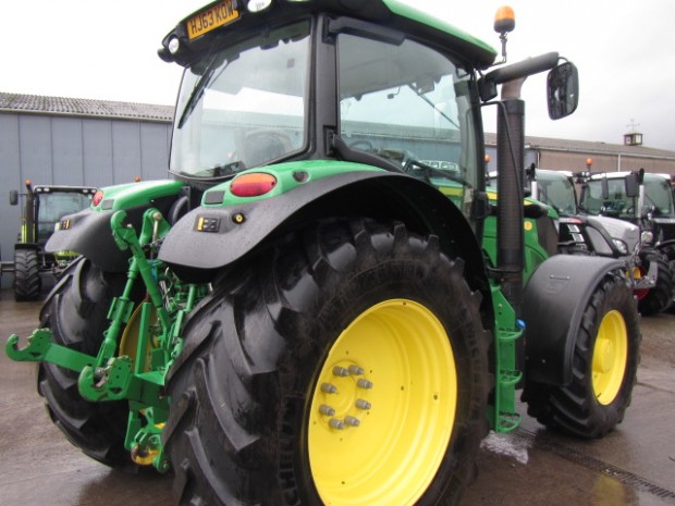 John Deere 6150R