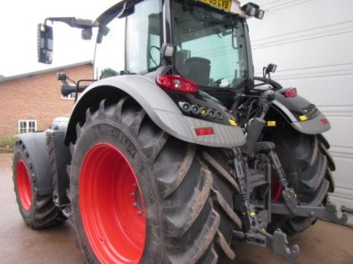 Fendt 724 Profi-Plus
