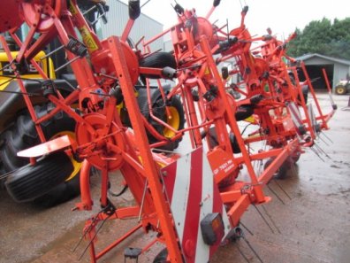 Kuhn GF 7601 MH 8 rotor tedder