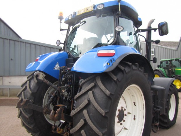 New Holland T7.210