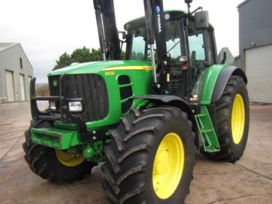 John Deere 6930