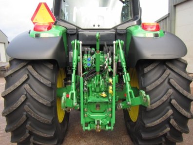 John Deere 6930