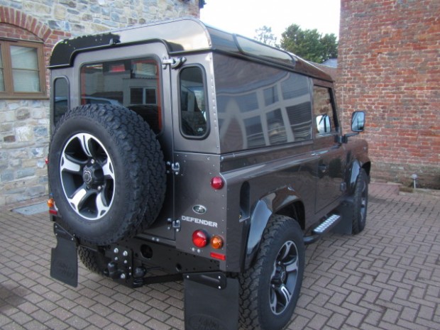 Land Rover 90 XS Hard Top 2.2 TDCi