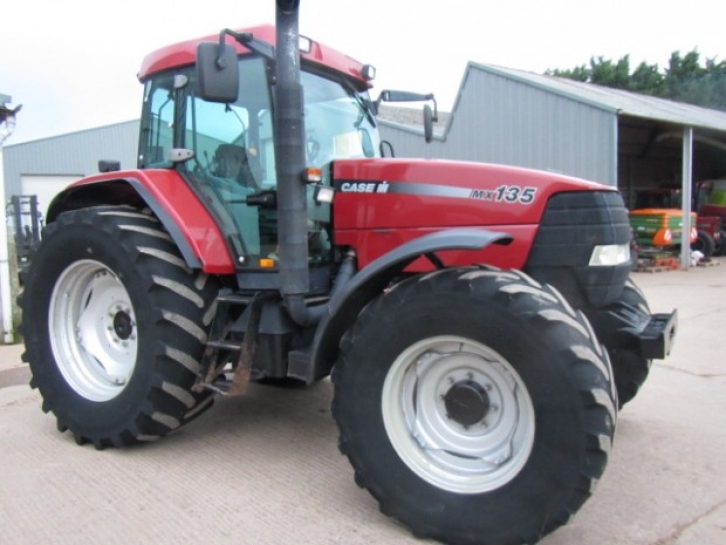 Case MX135
