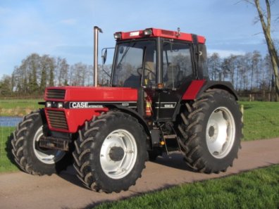 Case 1056 XL