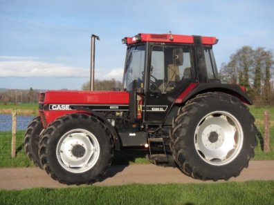 Case 1056 XL