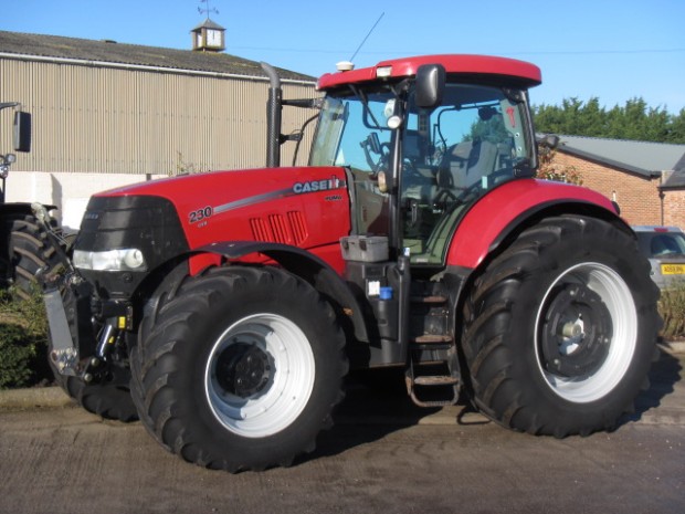 Case CVX 230
