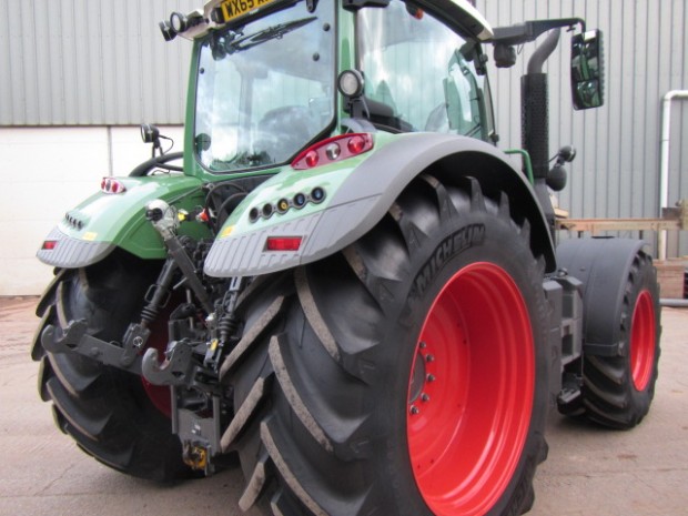 Fendt 724 Profi-Plus