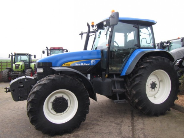 New Holland TM155