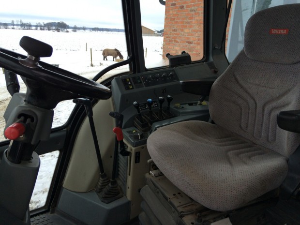 Valtra 8350