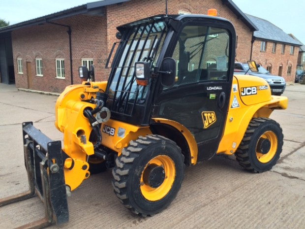 JCB 520-40