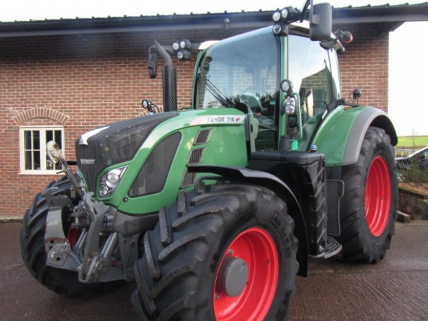 Fendt 716 Profi