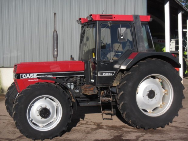 Case 1056XL