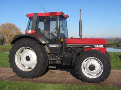 Case 1056XL