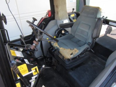 Case 1056XL