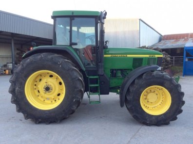 John Deere 7810