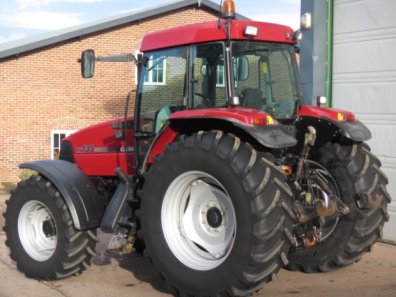 Case MX135