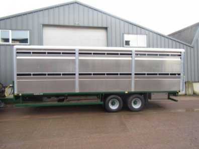 Bailey 27ft livestock trailer