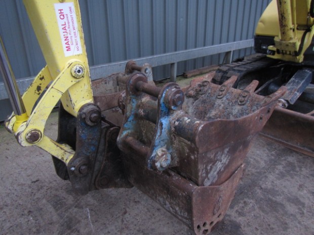 Yanmar VIO75 digger