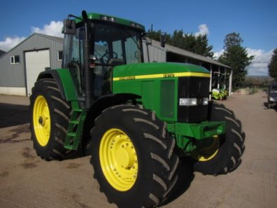 John Deere 7810