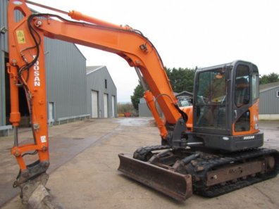 Doosan DX80R