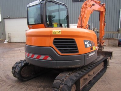 Doosan DX80R
