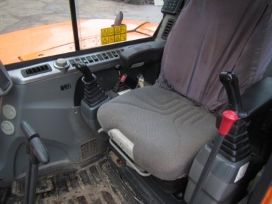 Doosan DX80R