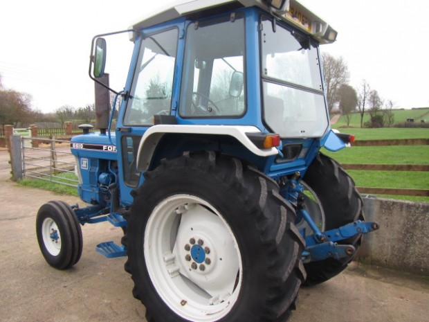 Ford 6610
