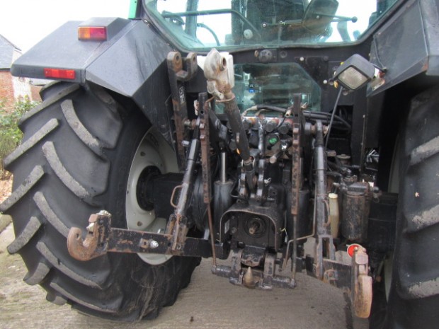 Valtra 8950