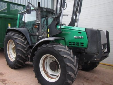 Valtra 8950