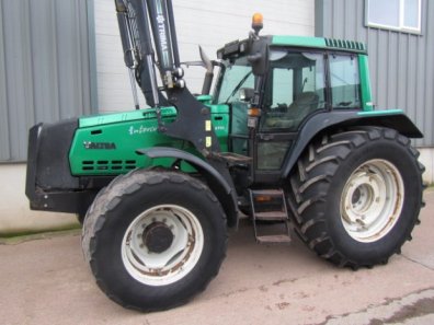 Valtra 8950