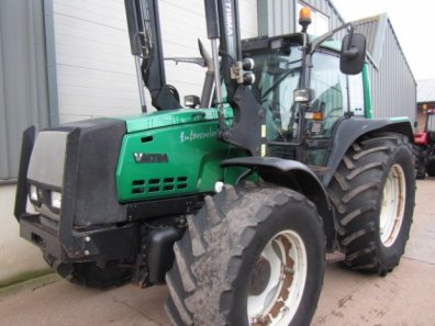 Valtra 8950
